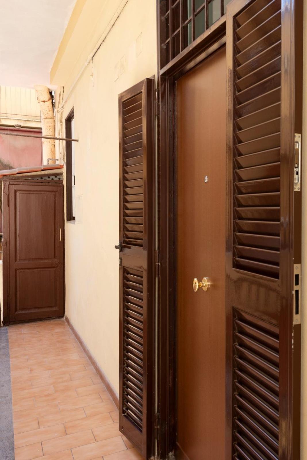 Retro Flat Termini Apartment โรม ภายนอก รูปภาพ